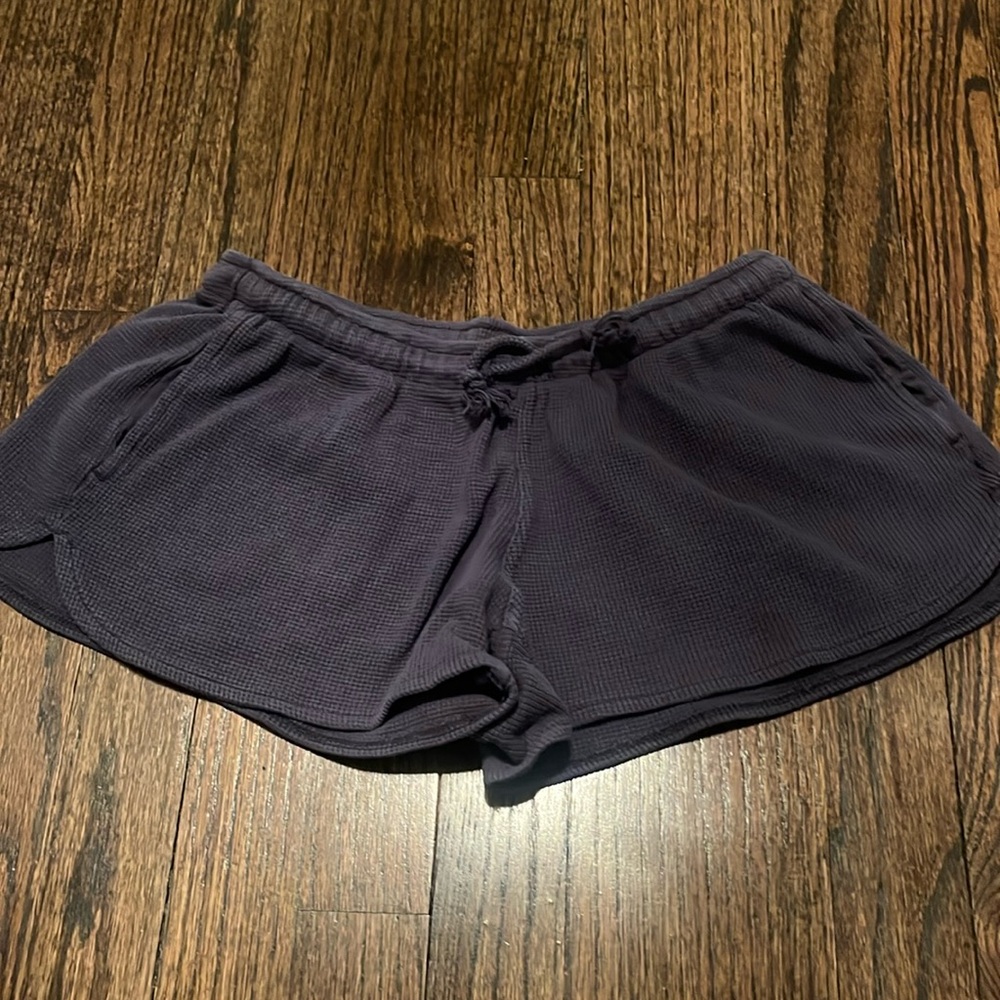Brandy melville low rise shorts